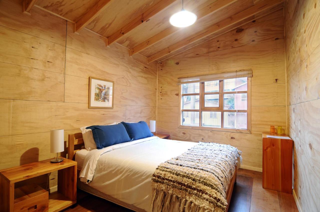 Hostal Palafito Waiwen Кастро Екстер'єр фото