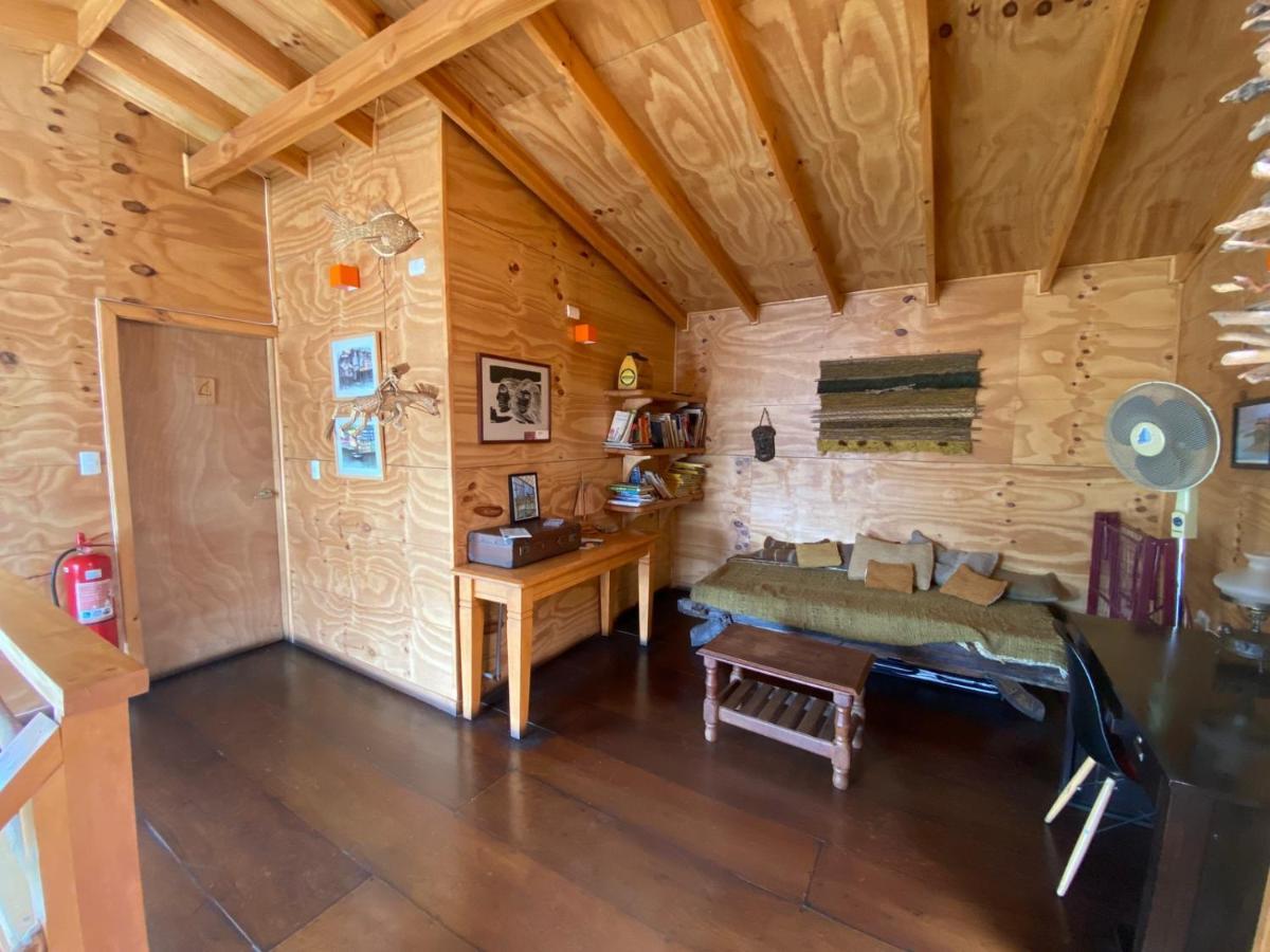 Hostal Palafito Waiwen Кастро Екстер'єр фото