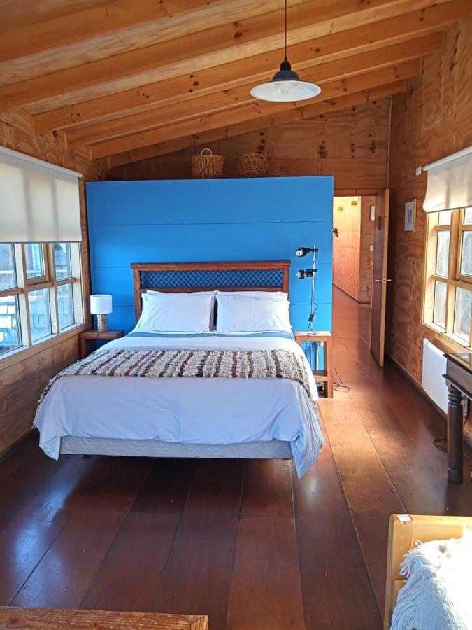 Hostal Palafito Waiwen Кастро Екстер'єр фото