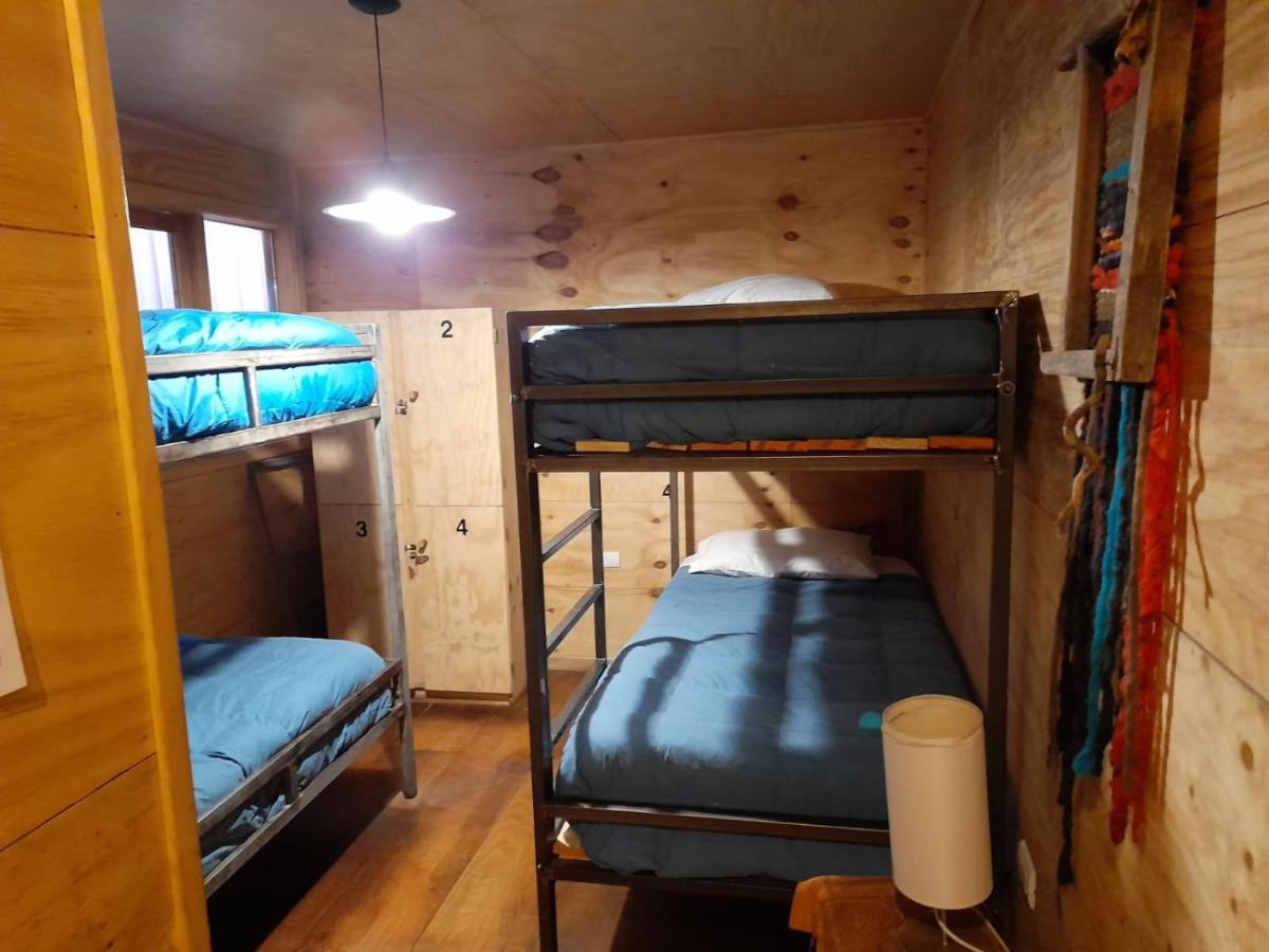 Hostal Palafito Waiwen Кастро Екстер'єр фото